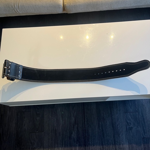 Rogue 13mm Powerlifting belt - Picture 2 of 10